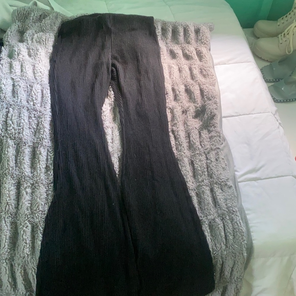 Black Ribbed Flair Pants